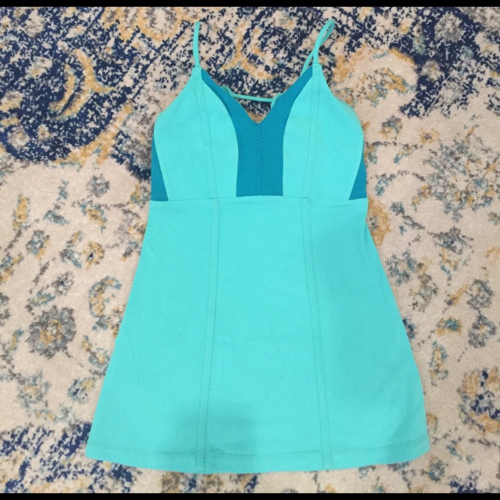 Lululemon tank top