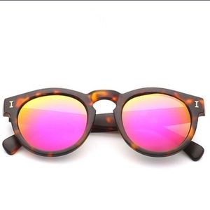 Brand new beautiful inspired Illesteva sunglasses