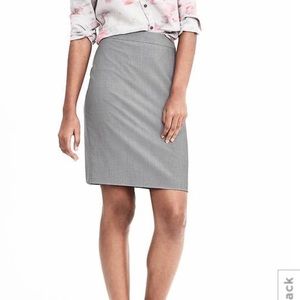 Gray Pencil Skirt [with Pockets!]