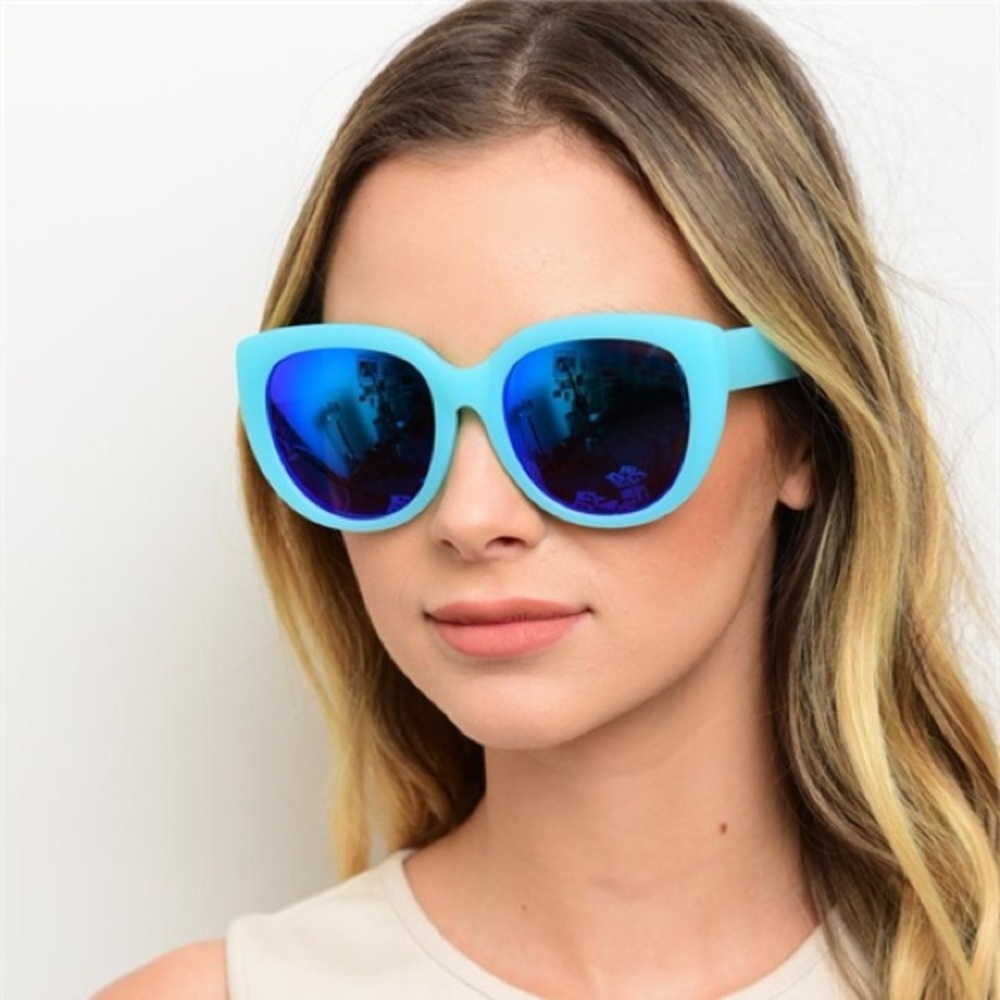Mirrored neon colorful sunglasses