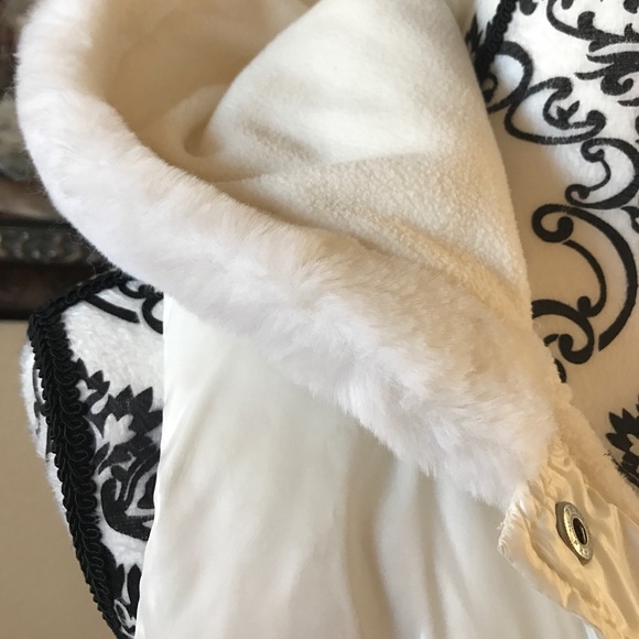 🌟Gymboree Girls Vest🌟 Size L - Picture 4 of 6