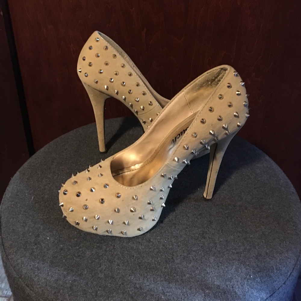 Gold Studded Nude Platform / EUC in box