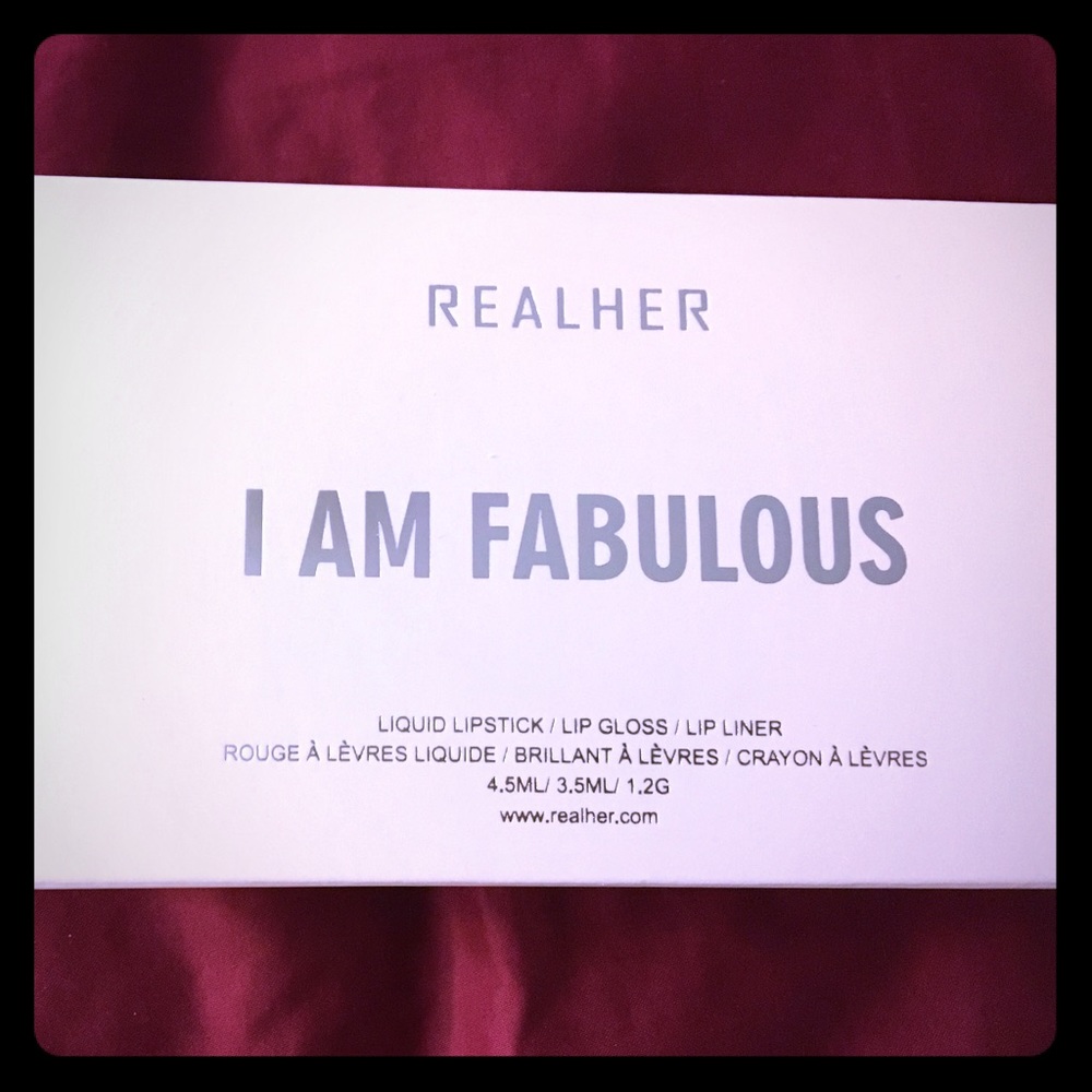 Brand New Realher liquid lip kit