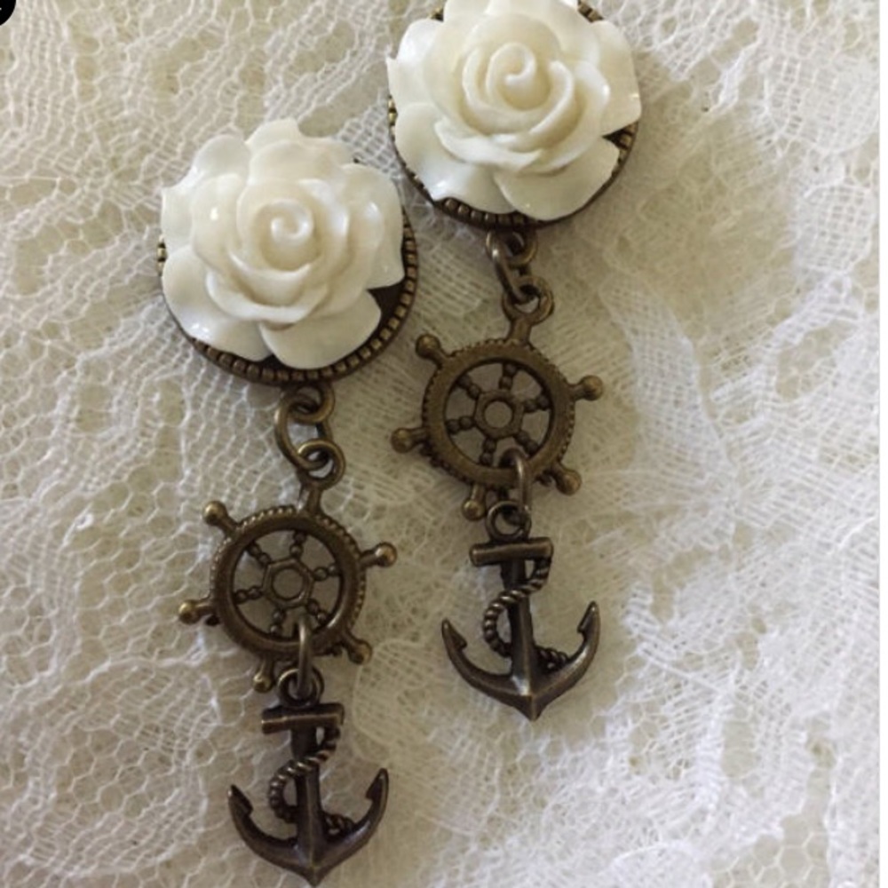 Handmade Plugs Multiple Sizes
