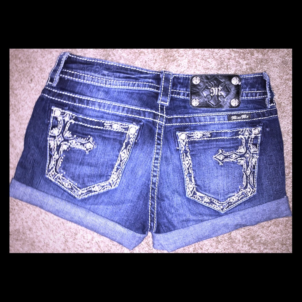 Miss Me Shorts