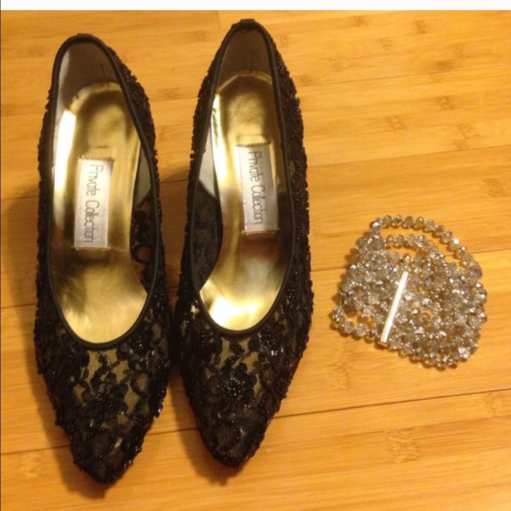 Fabulous super comfy brand new blinged out pumps