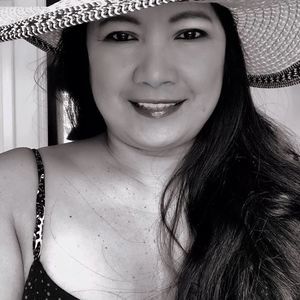 Meet your Posher, Gina