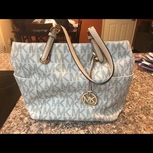 Michael Kors purse