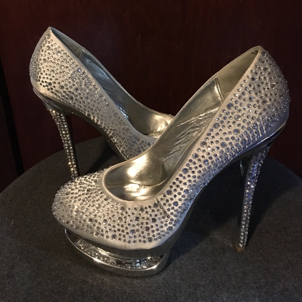 Crystalized Sliver Platforms / EUC