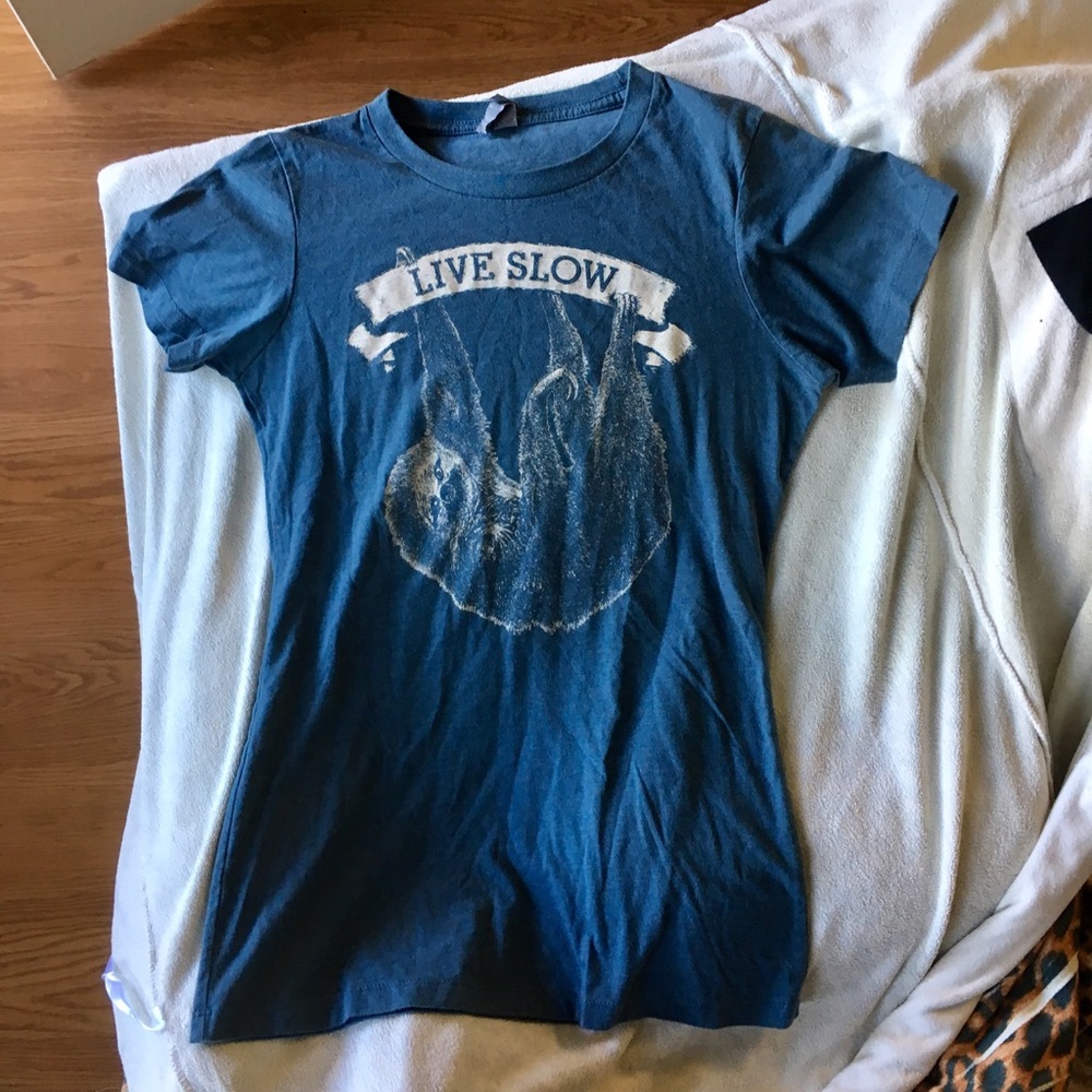 "Live Slow" Sloth Tee size S never worn