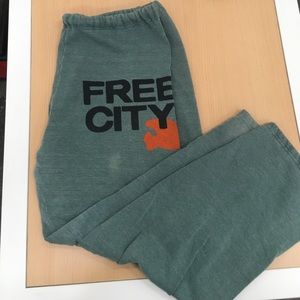 Free City Sweatpants