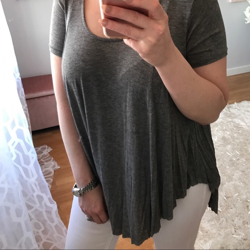 Light Jersey Charcoal Scoop Neck Tee - Picture 2 of 5