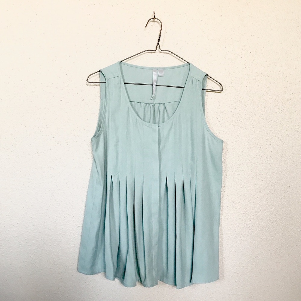 Lauren Conrad Flowy Tank