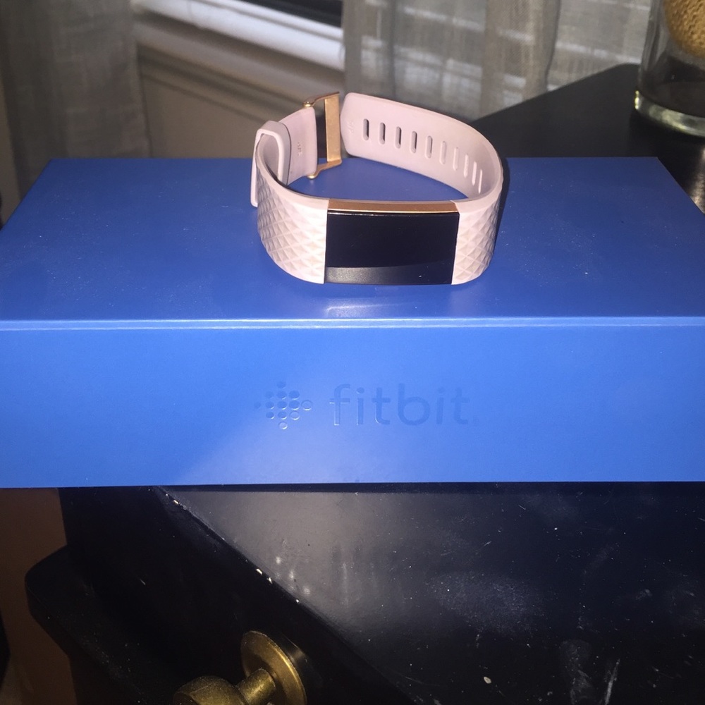 FITBIT CHARE 2