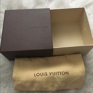 Authentic Louis Vuitton Box 📦 and Dust Bag 🌻