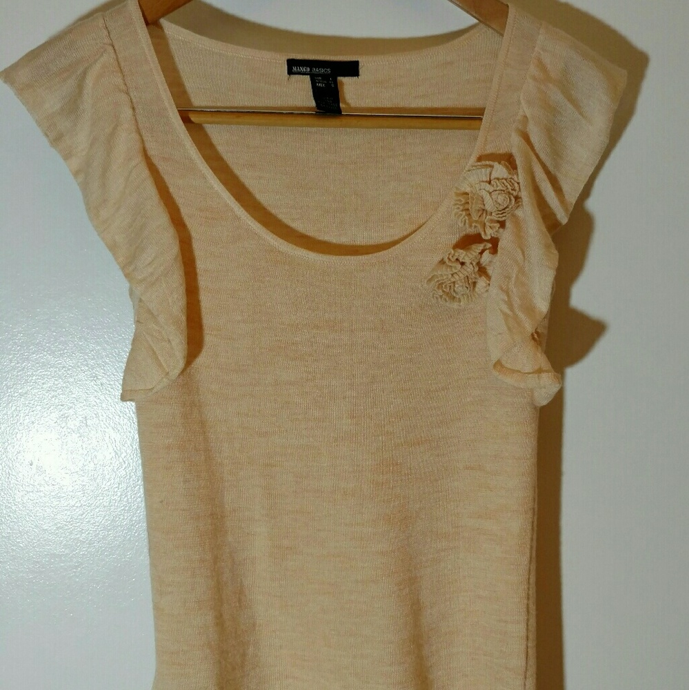 Adorable Spring Knit Blouse