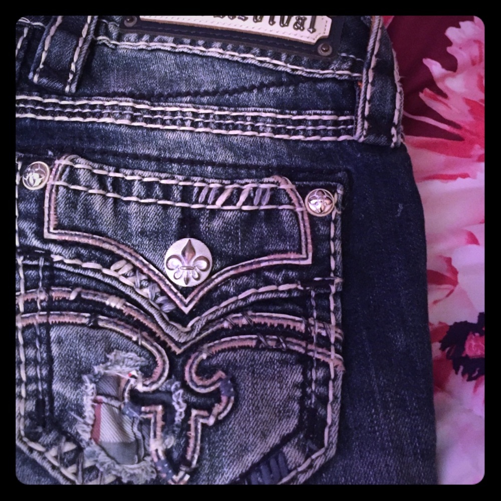 Rock revival jeans