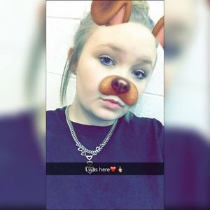 Meet your Posher, Destiny