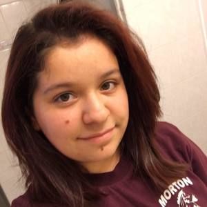 Meet your Posher, Naila