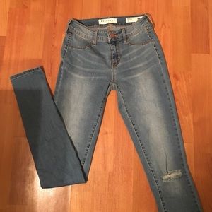Bullhead Mid Rise Jegging