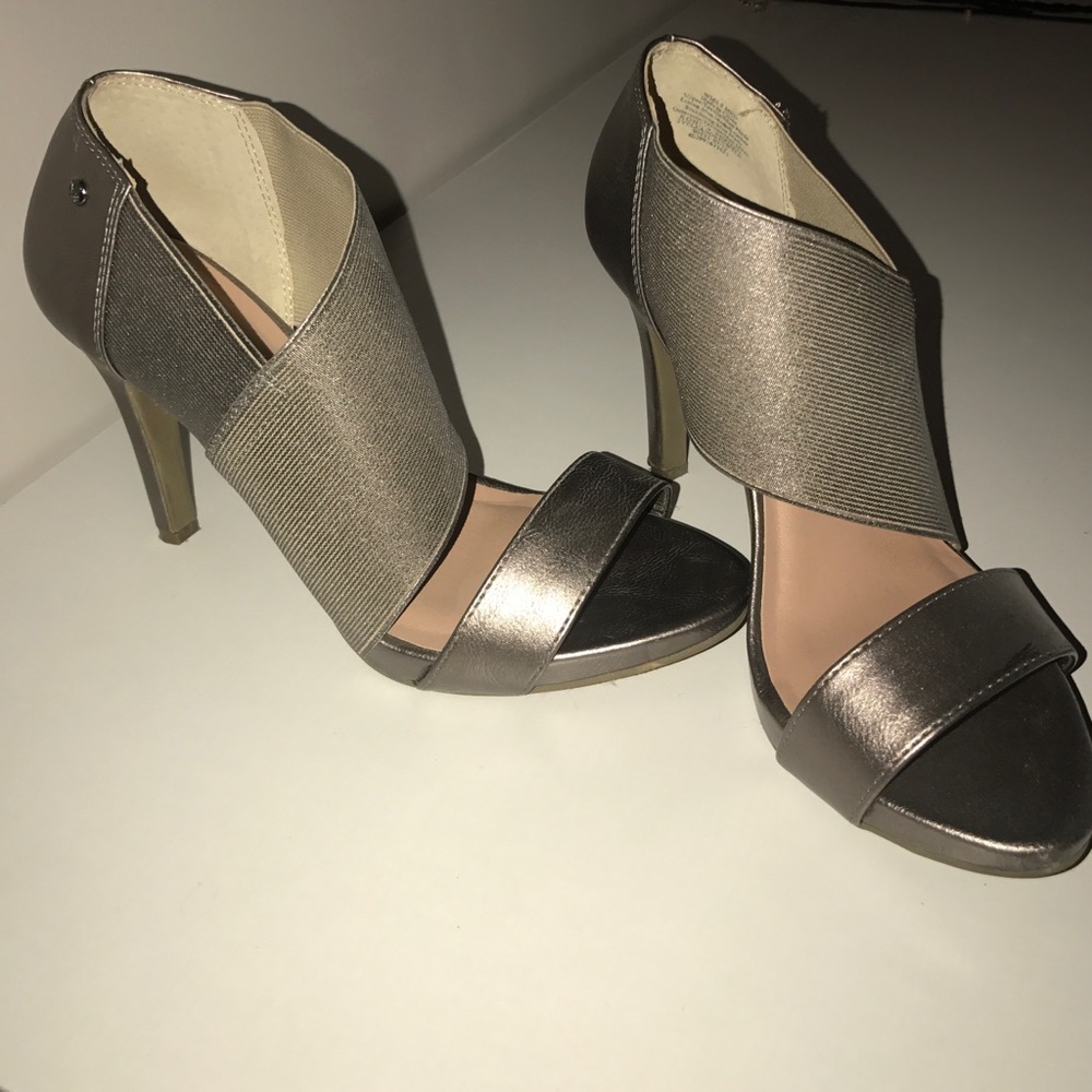 Simply Vera Wang Heels
