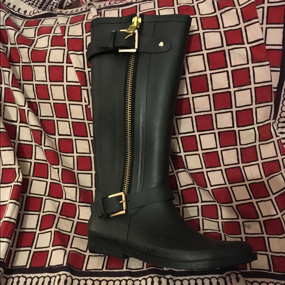 Henry Ferrera black and gold rain boots