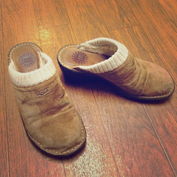 UGG Shoes - Ugg Gael clogs