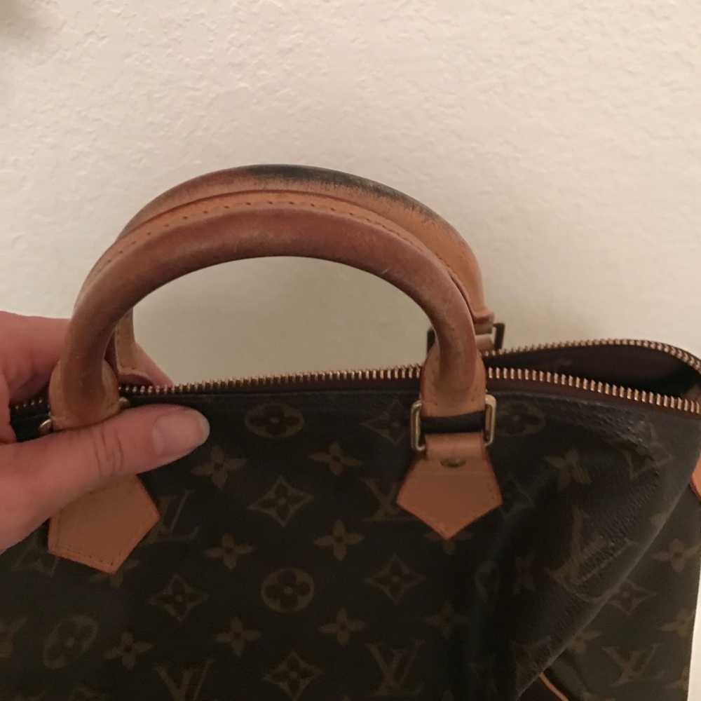 Louis Vuitton monogram speedy 30