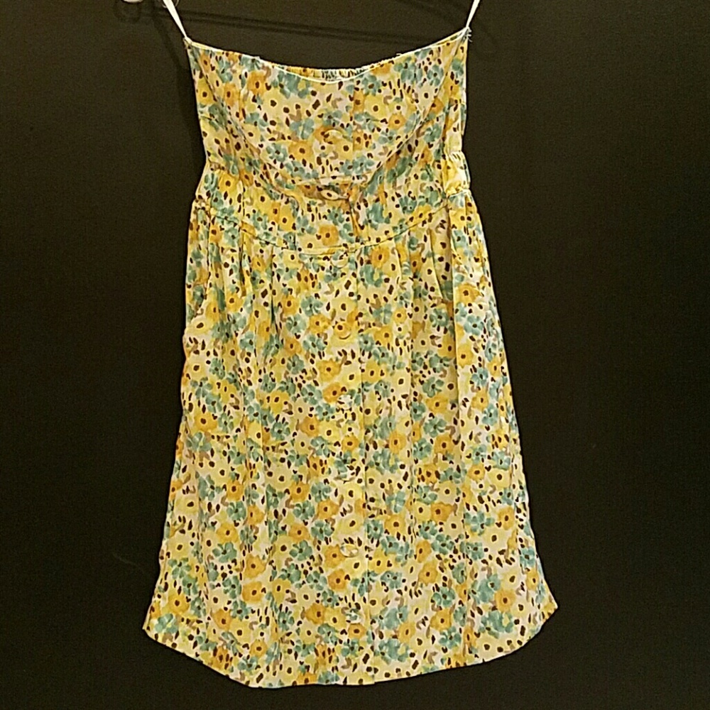 Charlotte Russe Strapless silky dress Small