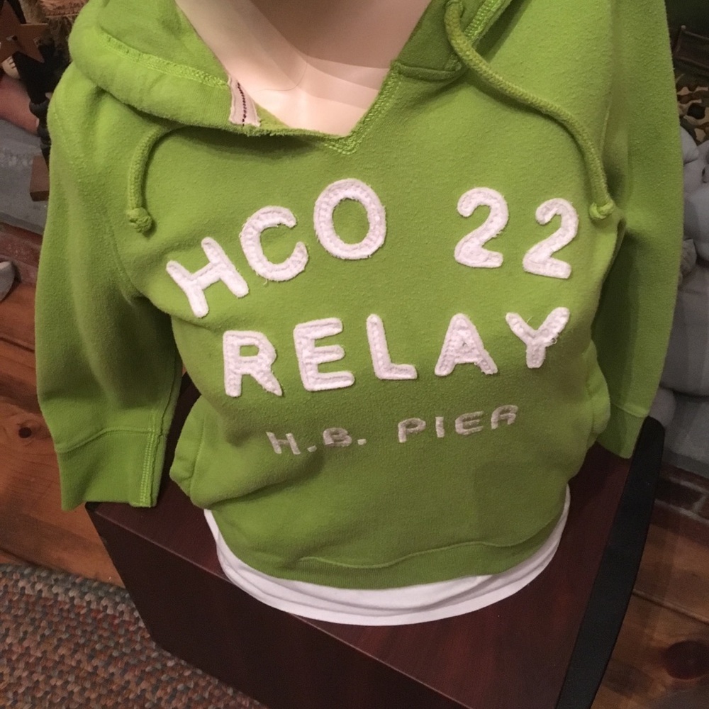 Hollister lime green hoodie 3/4 sleeve small