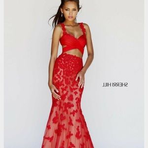 Red Sherri Hill prom dress