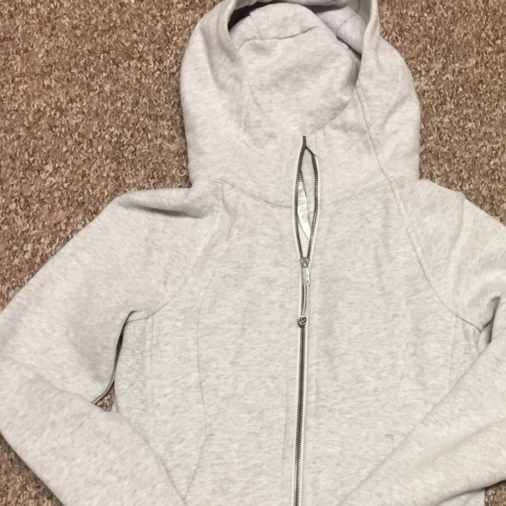 Lululemon jacket- size 4