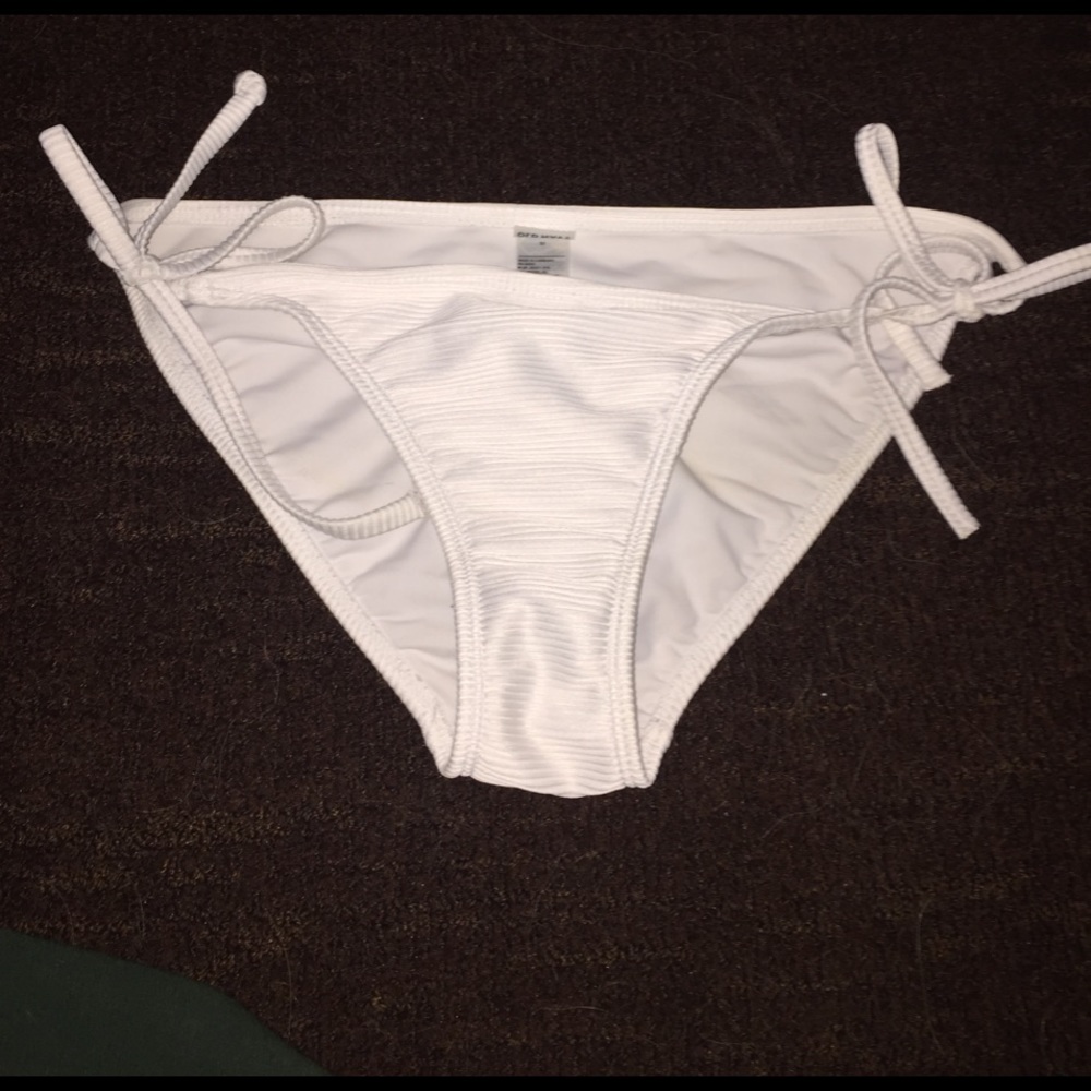 Bathing suit bottoms