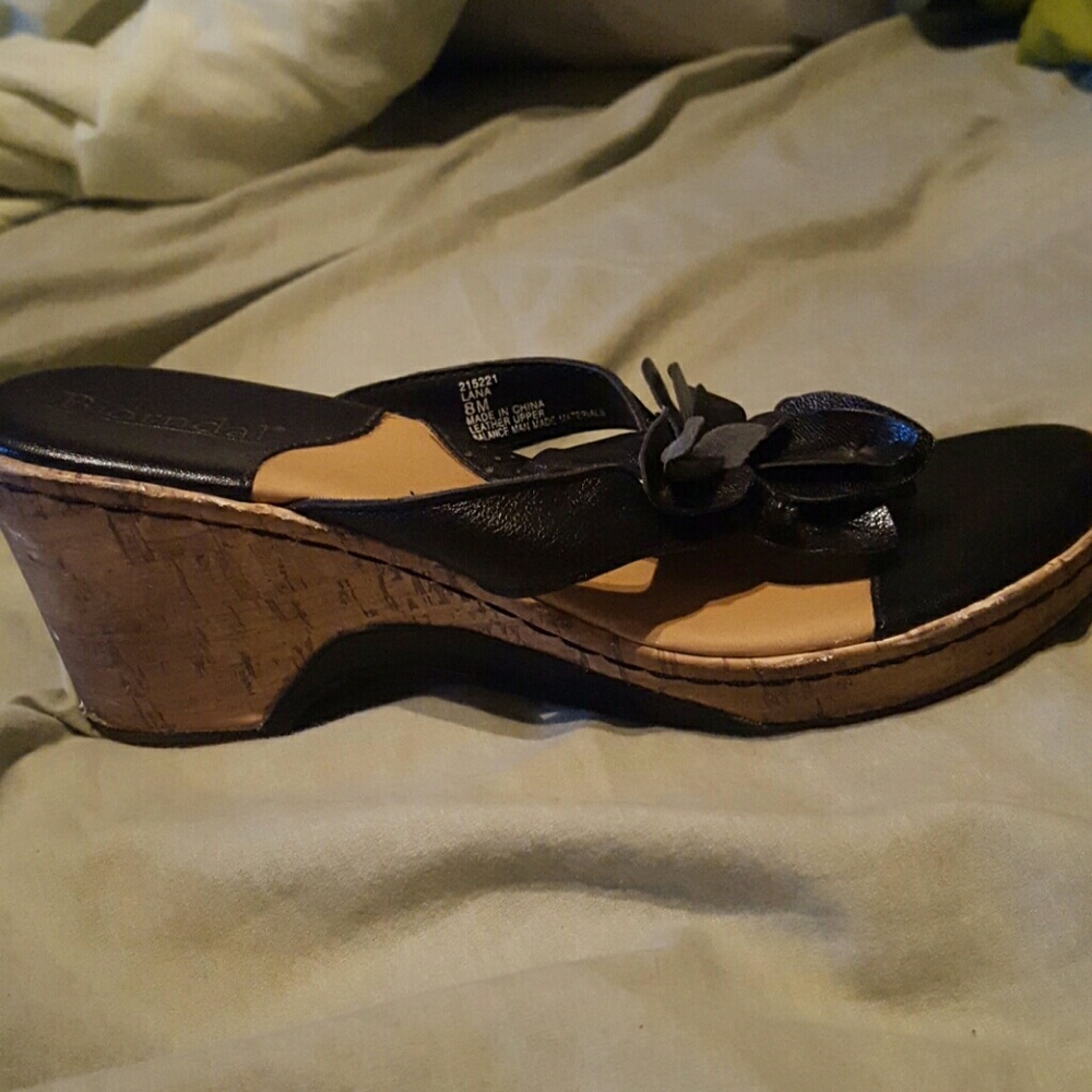 Shoes - Picture 2 of 3