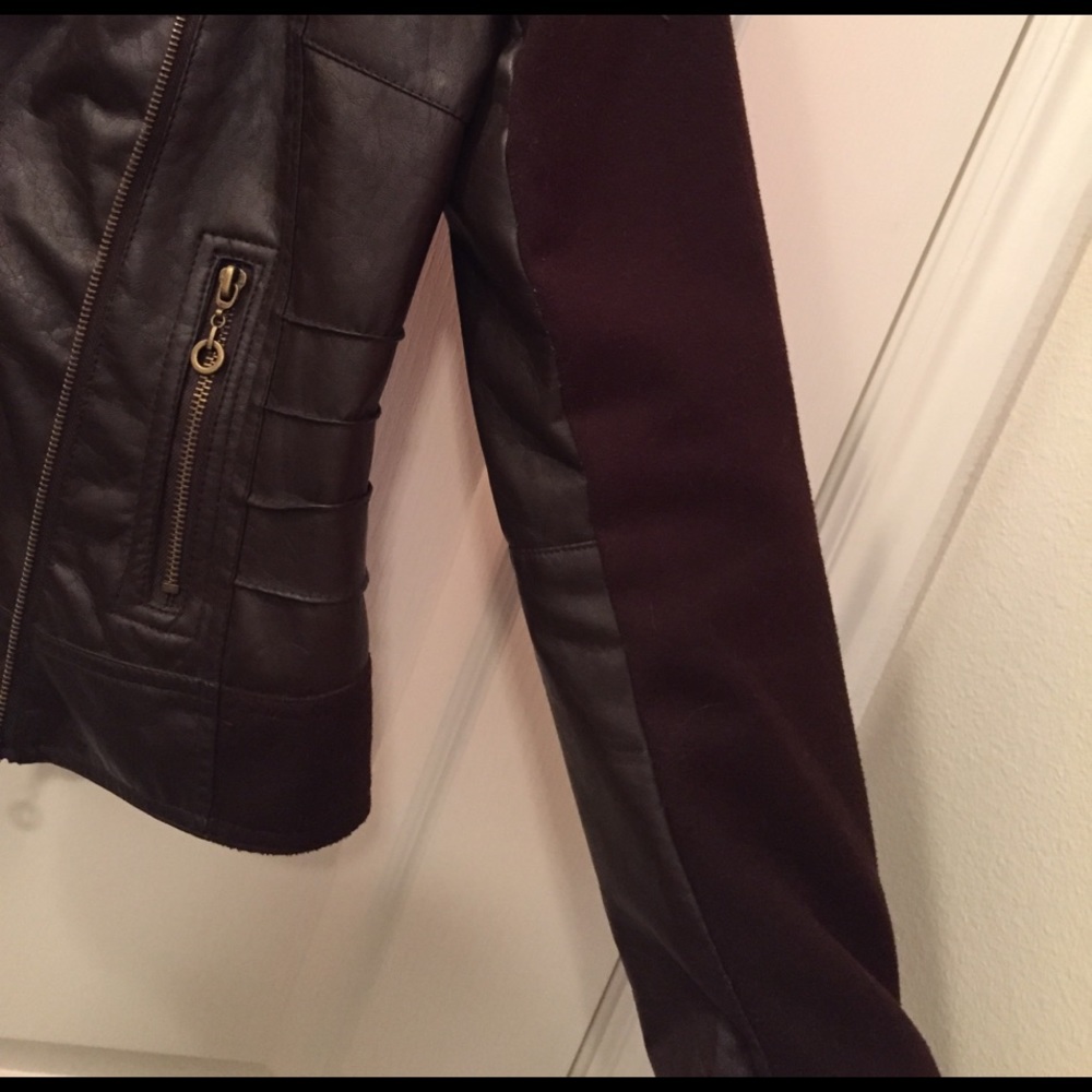 Leather jacket. - Picture 3 of 3
