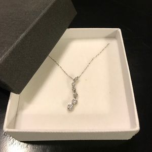 Diamond necklace