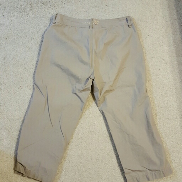 AK Jeans capri - Picture 2 of 2