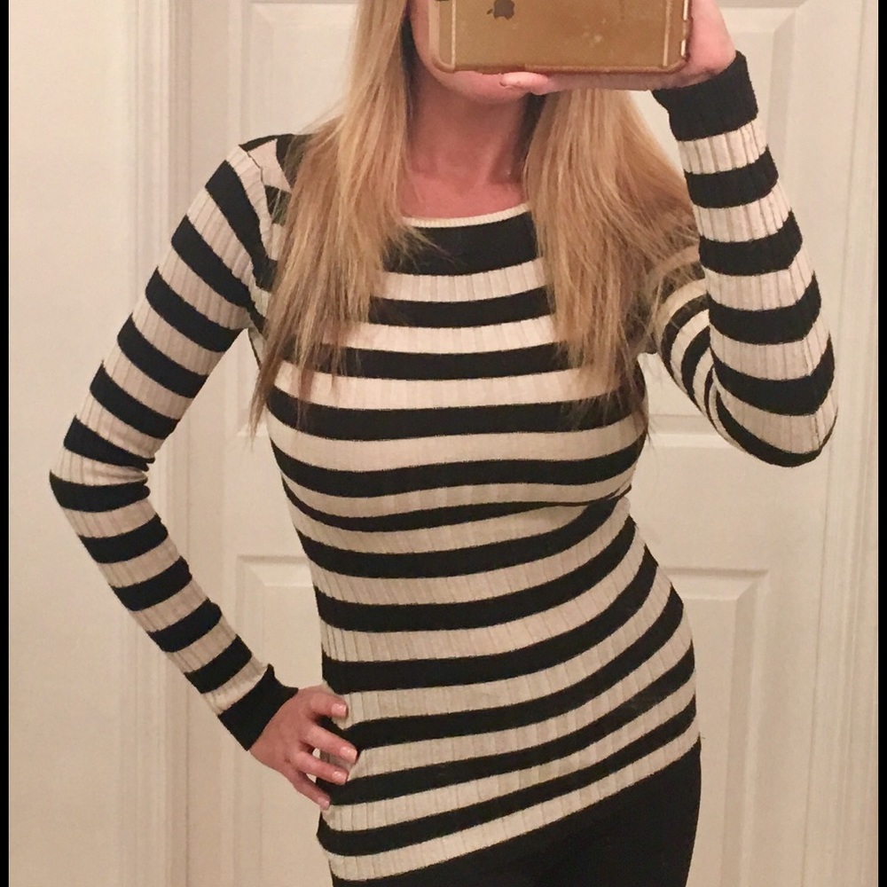 Classic black and white sweater