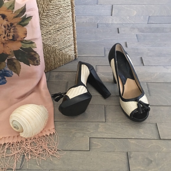 Michael kors black cream heel - Picture 3 of 5