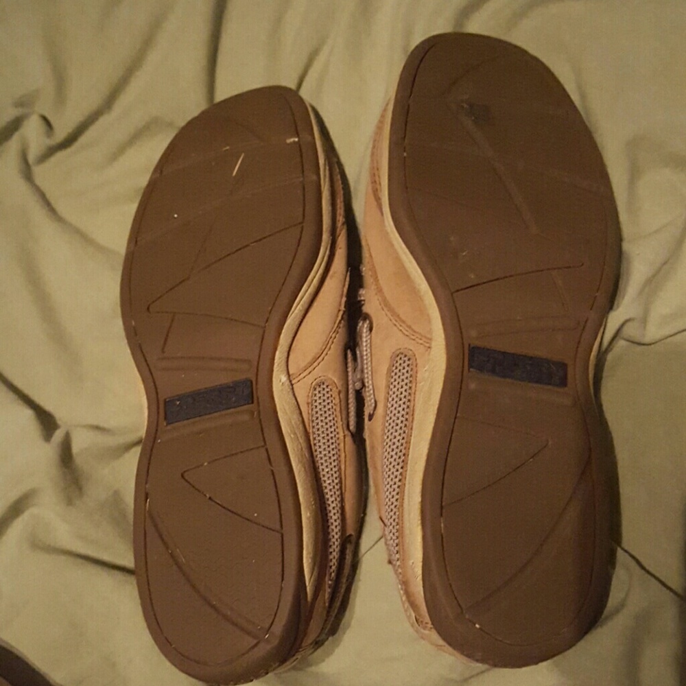 Sperry - Picture 3 of 3
