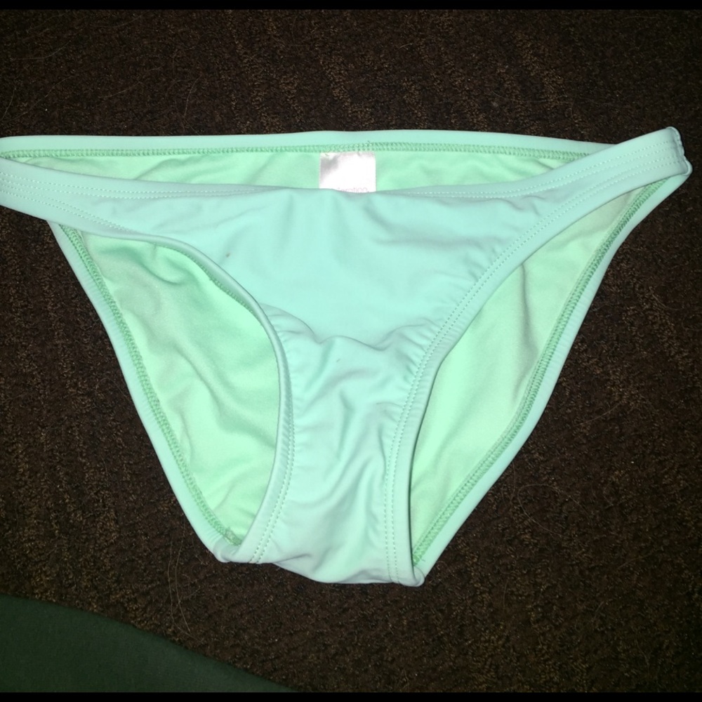 Bathing suit bottoms