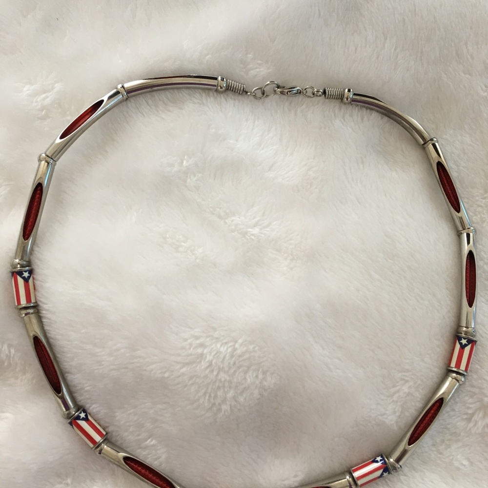 Nice Puerto Rican necklace