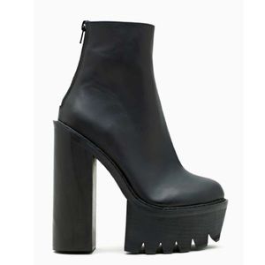 Jeffrey Campbell Black platform booties