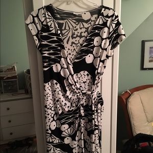 London Times Wrap Dresd