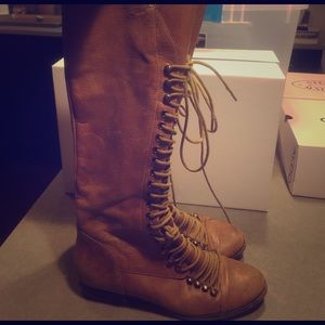 Steve Madden boots