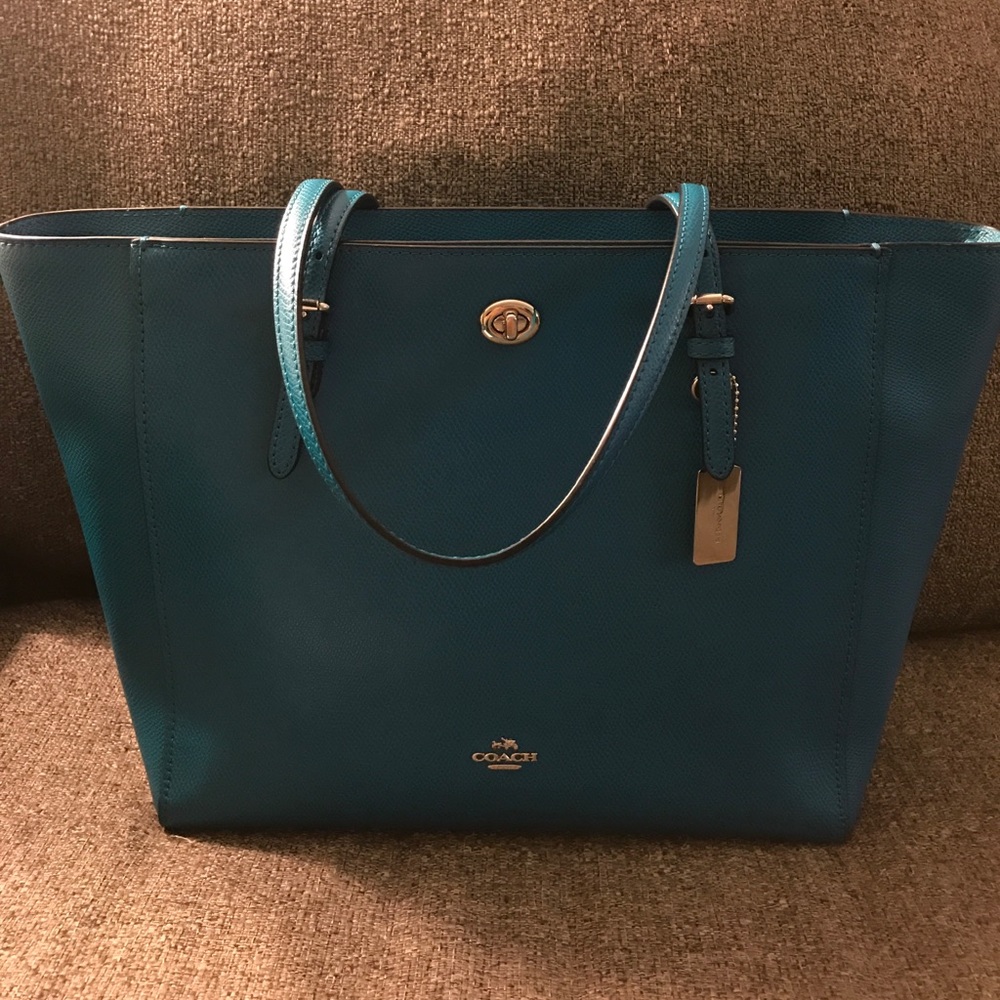 Coach Crossgrain Leather Turnlock Tote