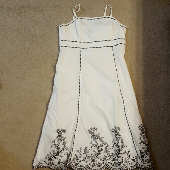 Signature by Robbie Bee - Picture 2 of 4