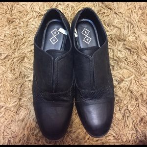 Black Target Oxfords