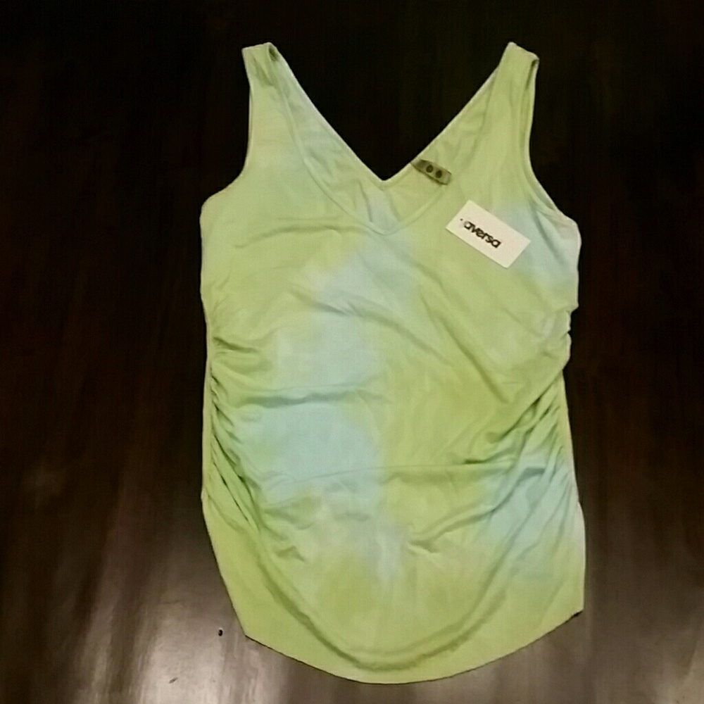Three Dots tye-dye tank NWT
