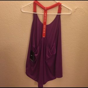NWT Nike Drifit tank 💜